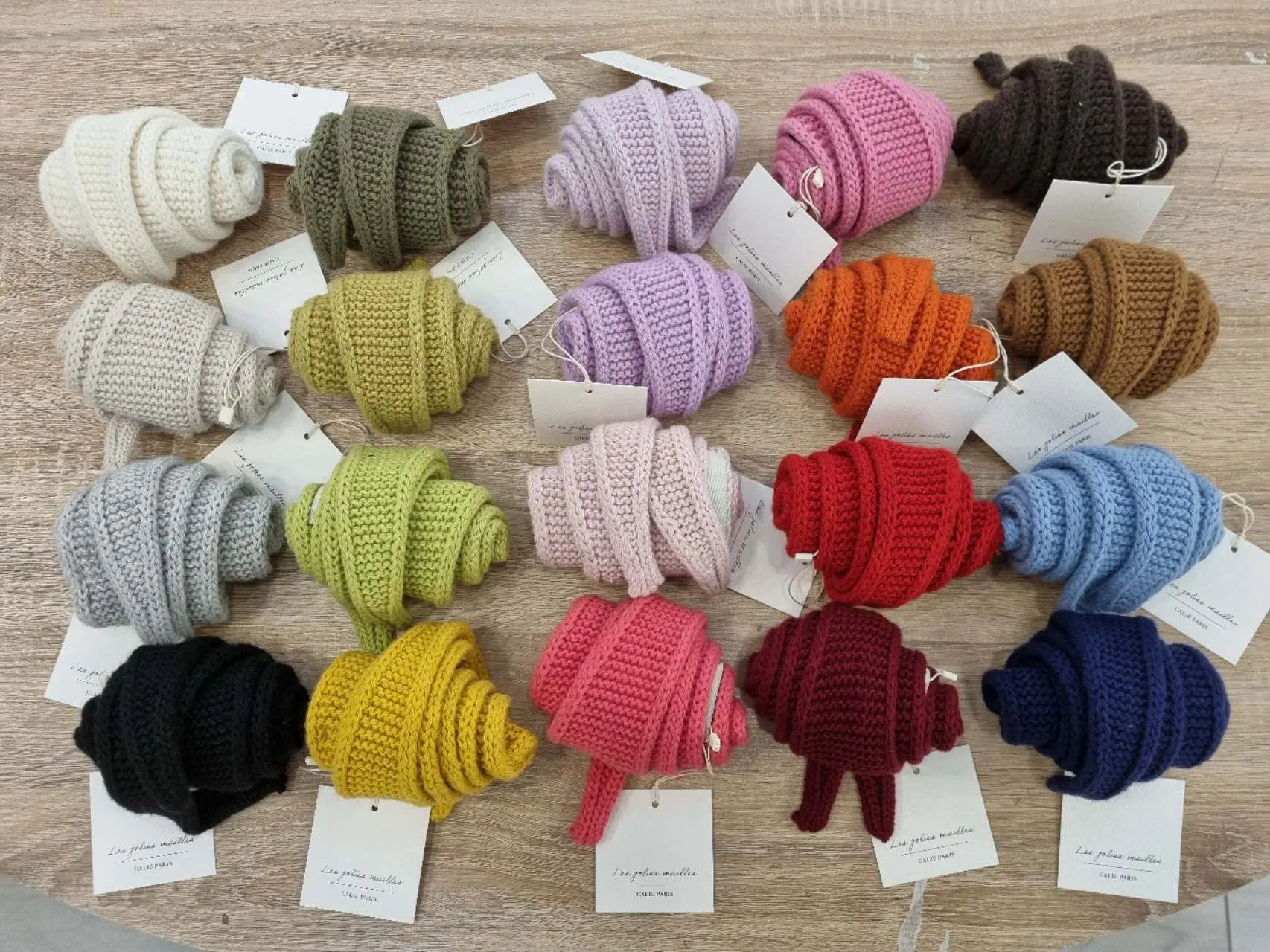 Little "Sophie Scarf": Off-White